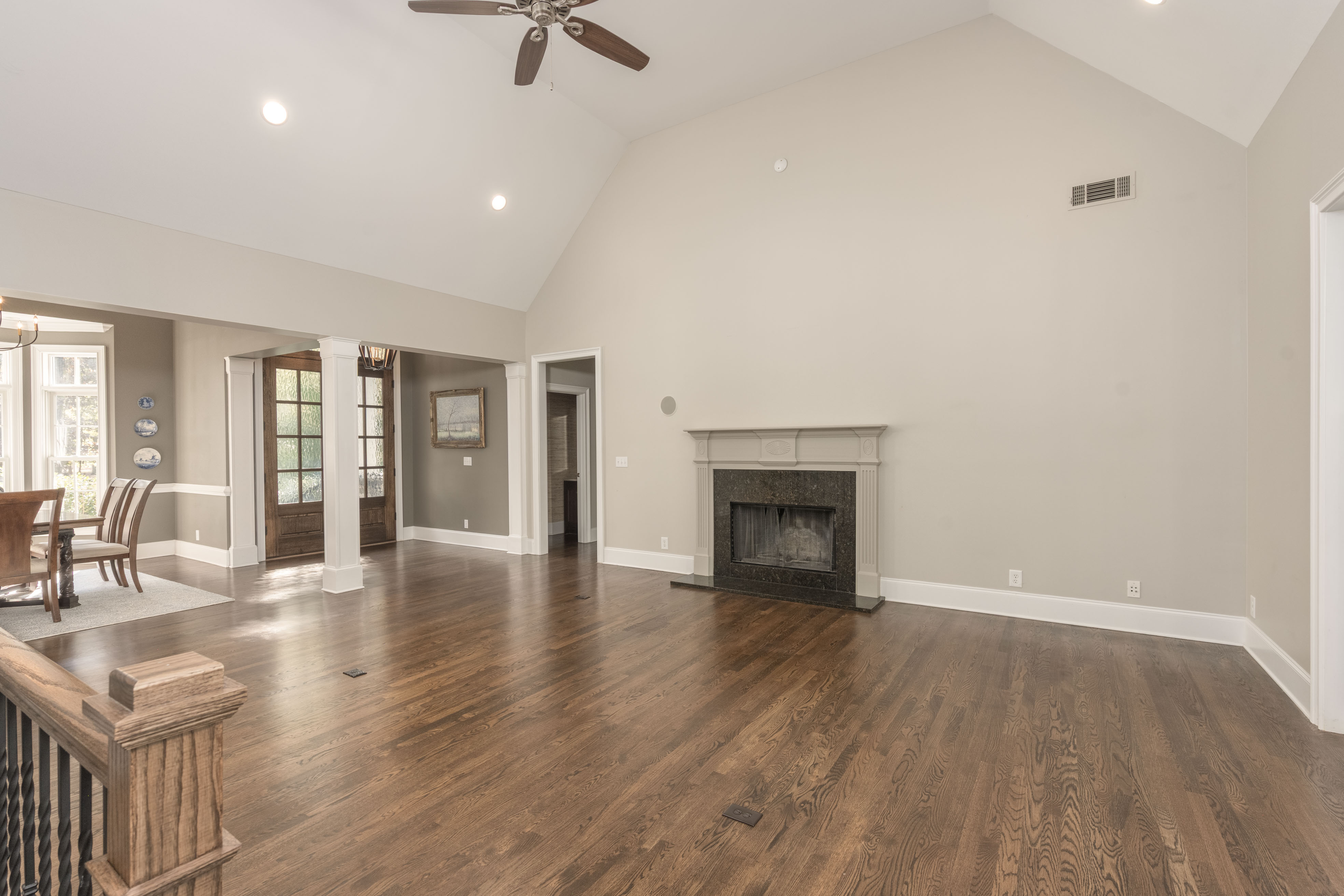 1011 Penfield Way image 6